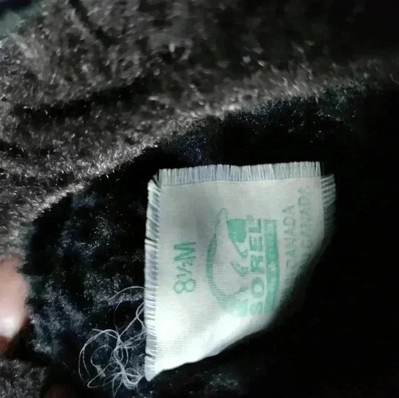 Sorel boots - Picture 5 of 9